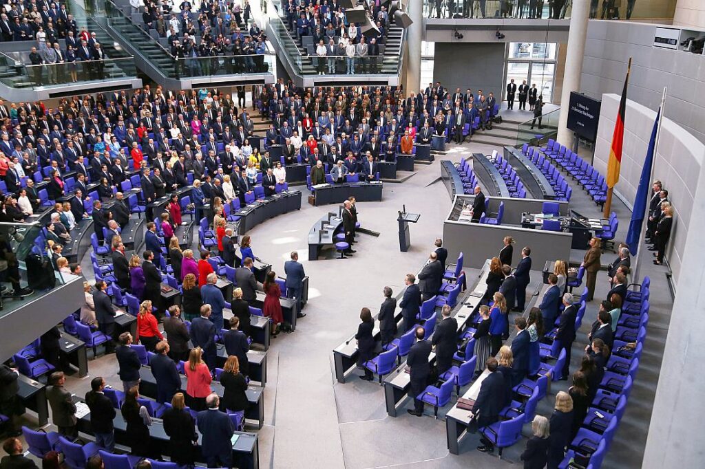 AfD kritisiert Streichung der Bundestagssitzungswoche