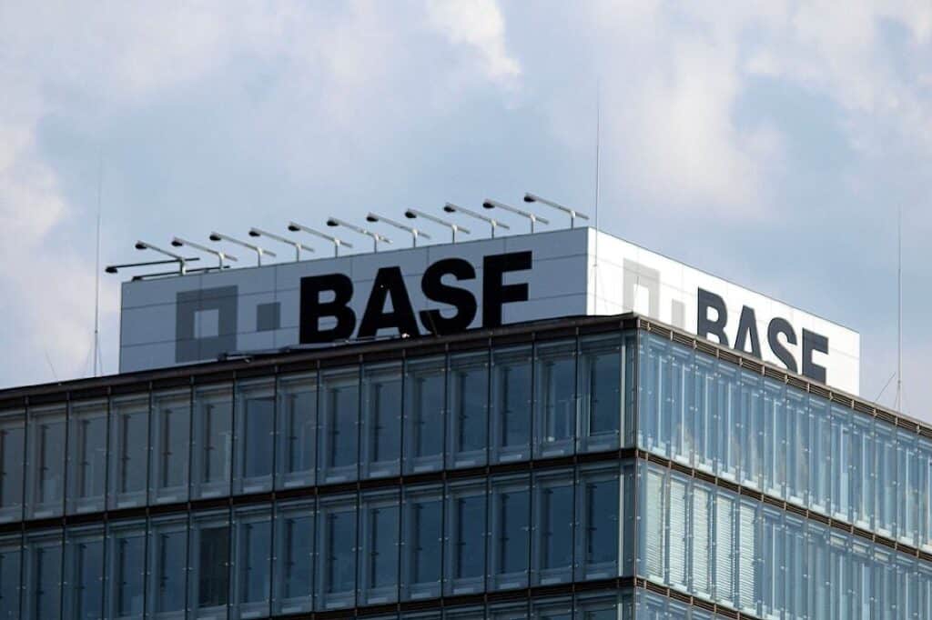 BASF sieht für Werk Ludwigshafen "eine sehr positive Perspektive"