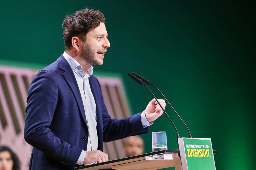 Banaszak wirft Union und SPD Planlosigkeit vor