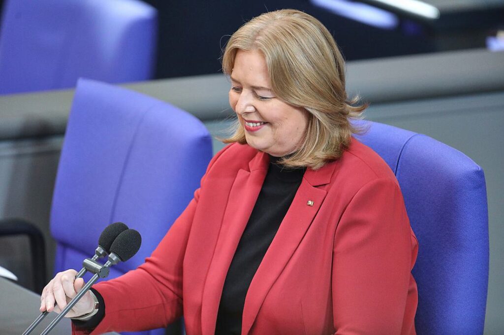 Bas für Wiederwahl Klingbeils als SPD-Chef und Doppelspitze