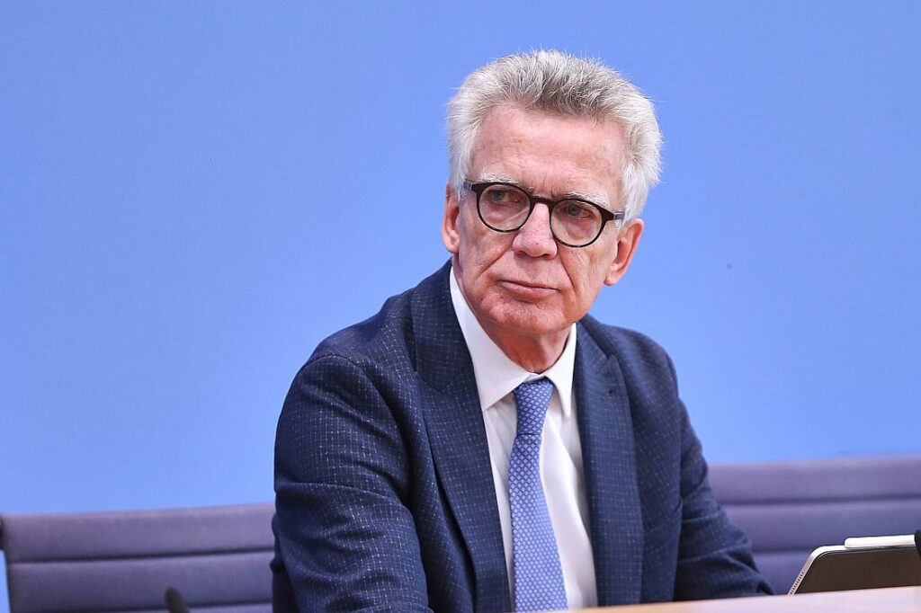 De Maizière: "Der Staat ist kein Pizzaservice"