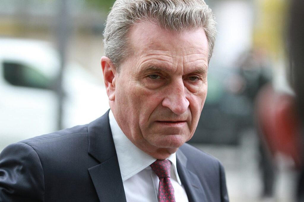 Ex-EU-Kommissar Oettinger drängt auf Digitalsteuer