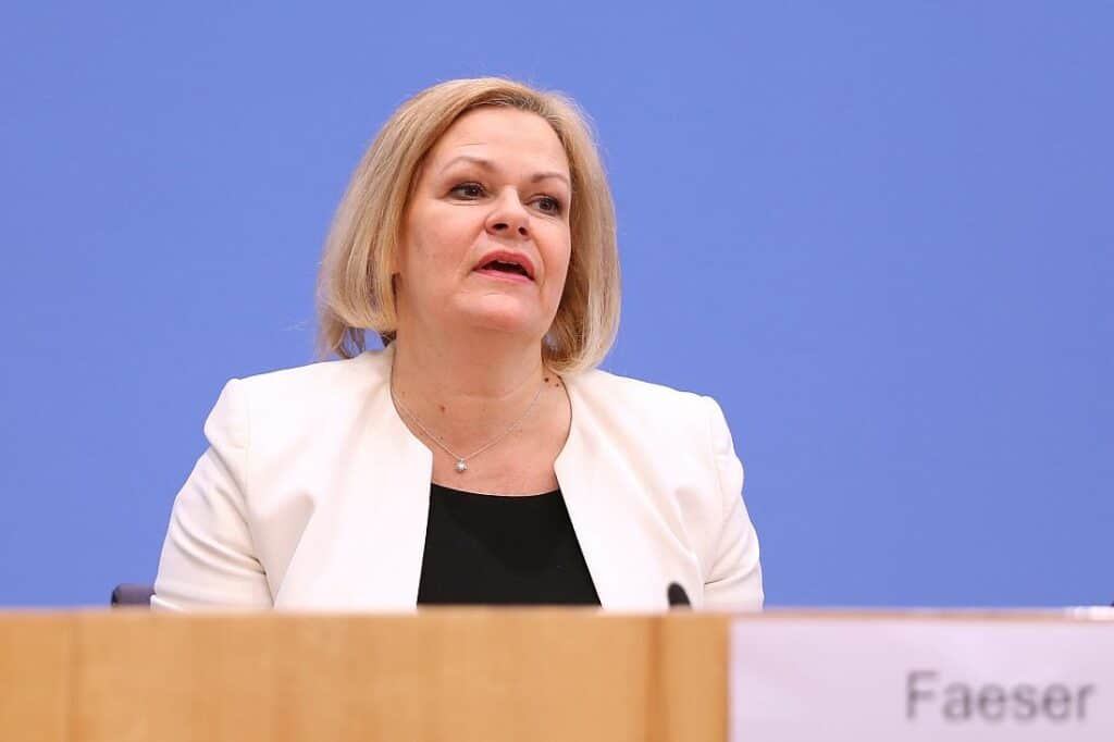 Faeser warnt vor Normalisierung der AfD im Bundestag