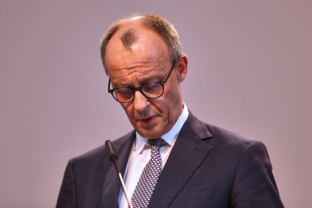 Forsa: Nur noch jeder Fünfte vertraut Merz