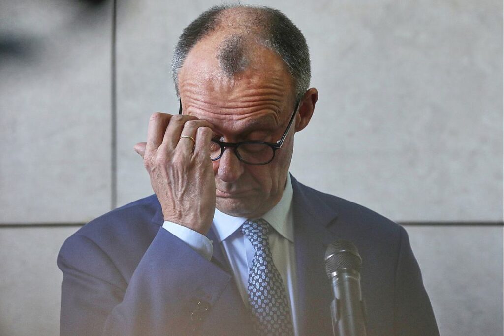 Oettinger macht Druck auf Merz