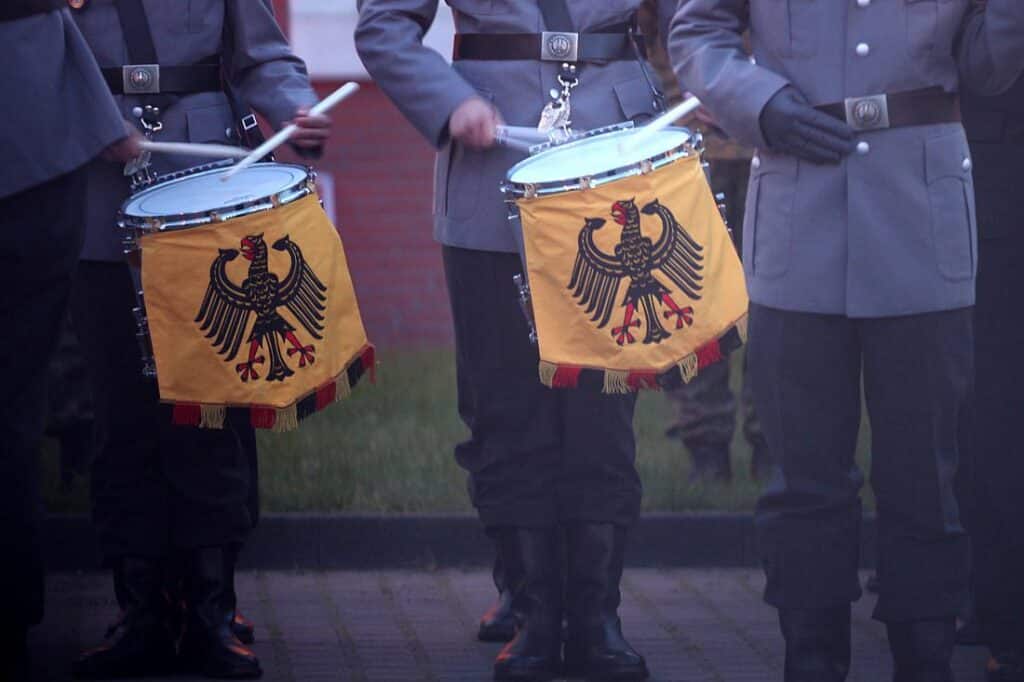 Scholz steht Großer Zapfenstreich zu – Noch nicht entschieden