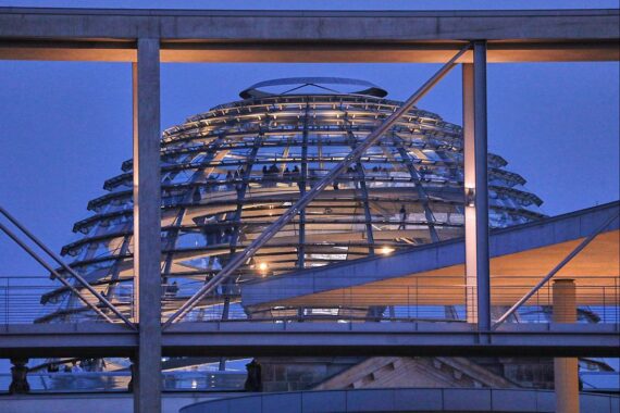 Sicherheitssorgen im Bundestag wegen russischsprachiger Arbeiter