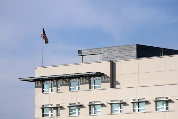 US-Botschaft befragt auch deutsche Firmen zu Vielfalt und Abtreibung