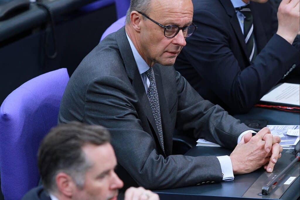 Dürr würde Merz nicht zum Kanzler wählen