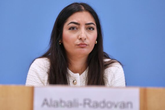 Entwicklungsministerin widerspricht Merz bei EU-Lieferkettengesetz