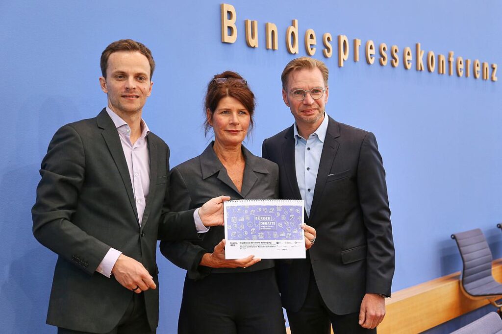 Erhebung vorgestellt: Breites Meinungsspektrum zur Steuerpolitik