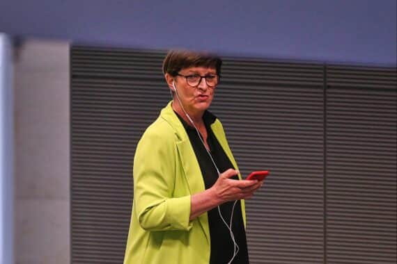 Esken soll Vorsitzende des Familienausschusses werden