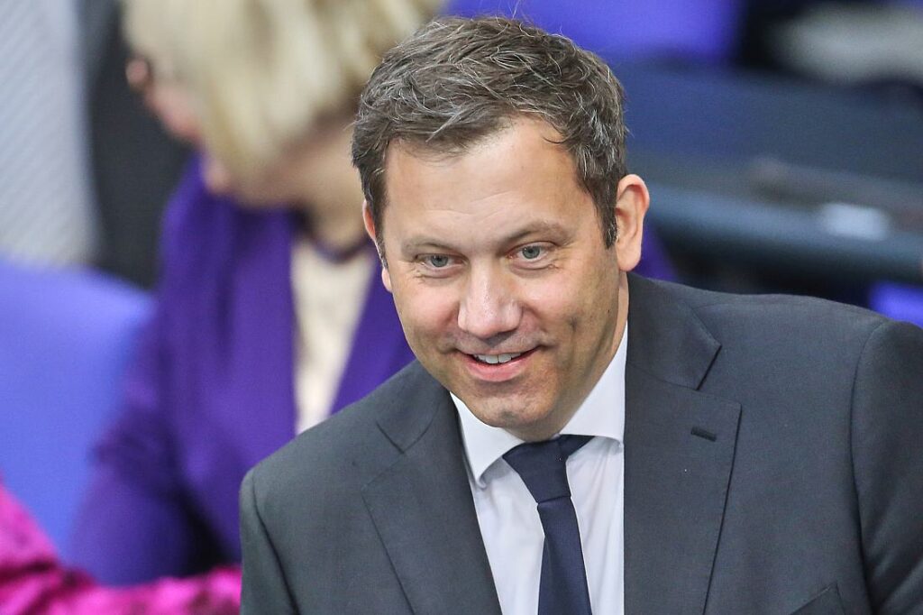 Ex-Finanzminister Eichel hält Klingbeil für kanzlerfähig