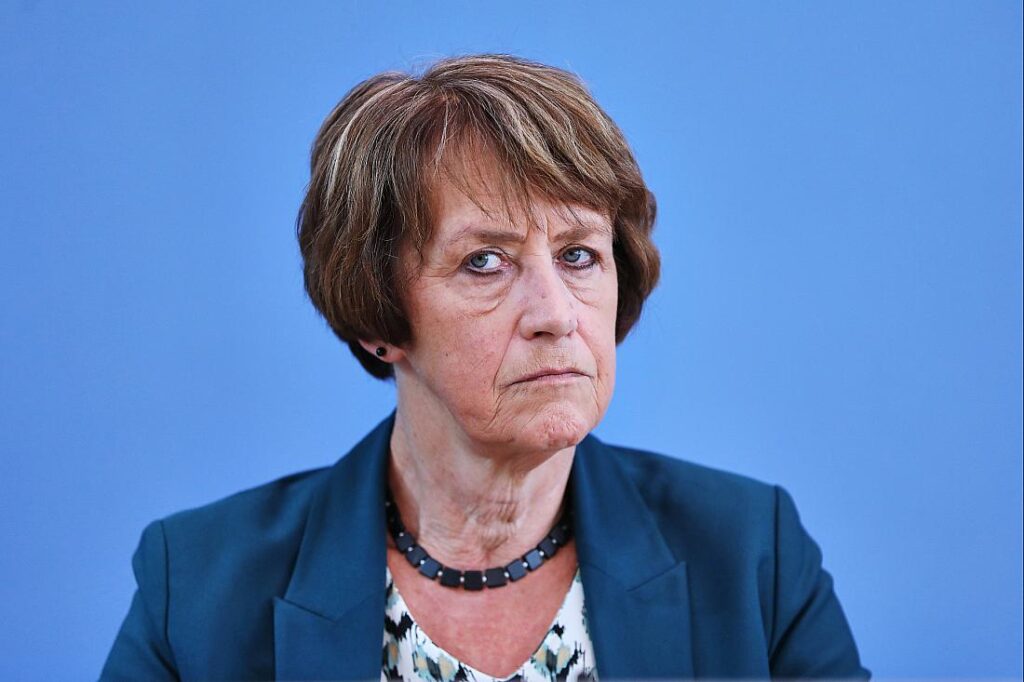 GKV-Chefin verlangt Ausgabenmoratorium