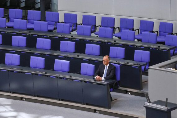 Grüne Jugend spricht Merz Kompetenz als Bundeskanzler ab