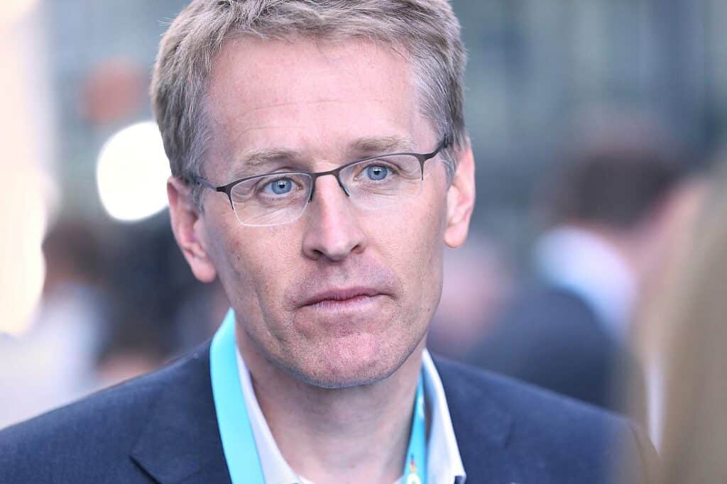 Günther fordert Merz zu AfD-Verbotsverfahren auf