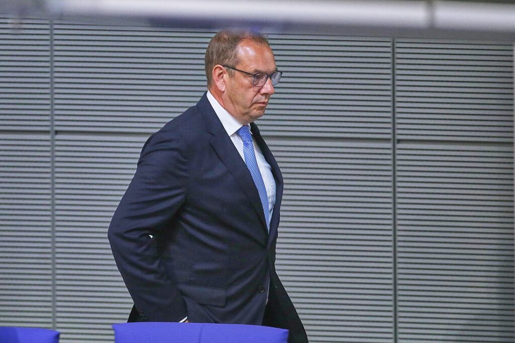 Henning Otte zum neuen Wehrbeauftragten gewählt