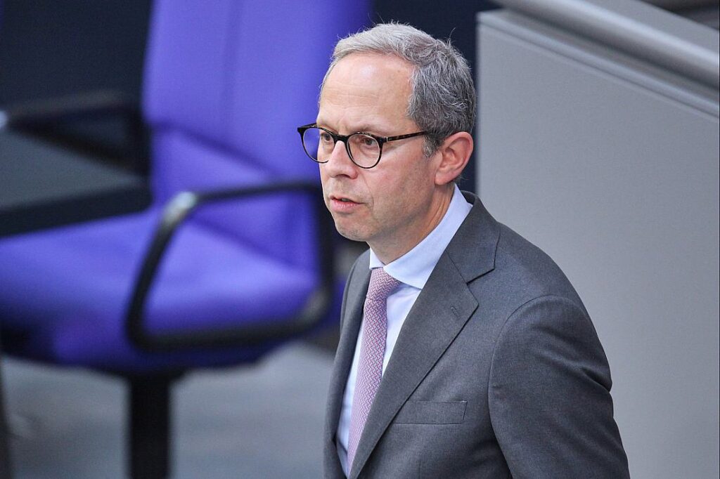 Hoppenstedt für Wahl von AfD-Politikern als Ausschussvorsitze