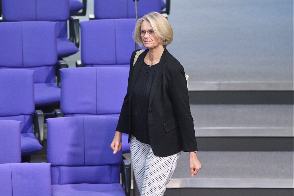 Karliczek soll Vorsitzende des Tourismusausschusses werden