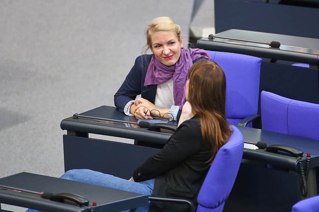 Linke erwartet von Union Beteiligung nicht nur in Notfällen