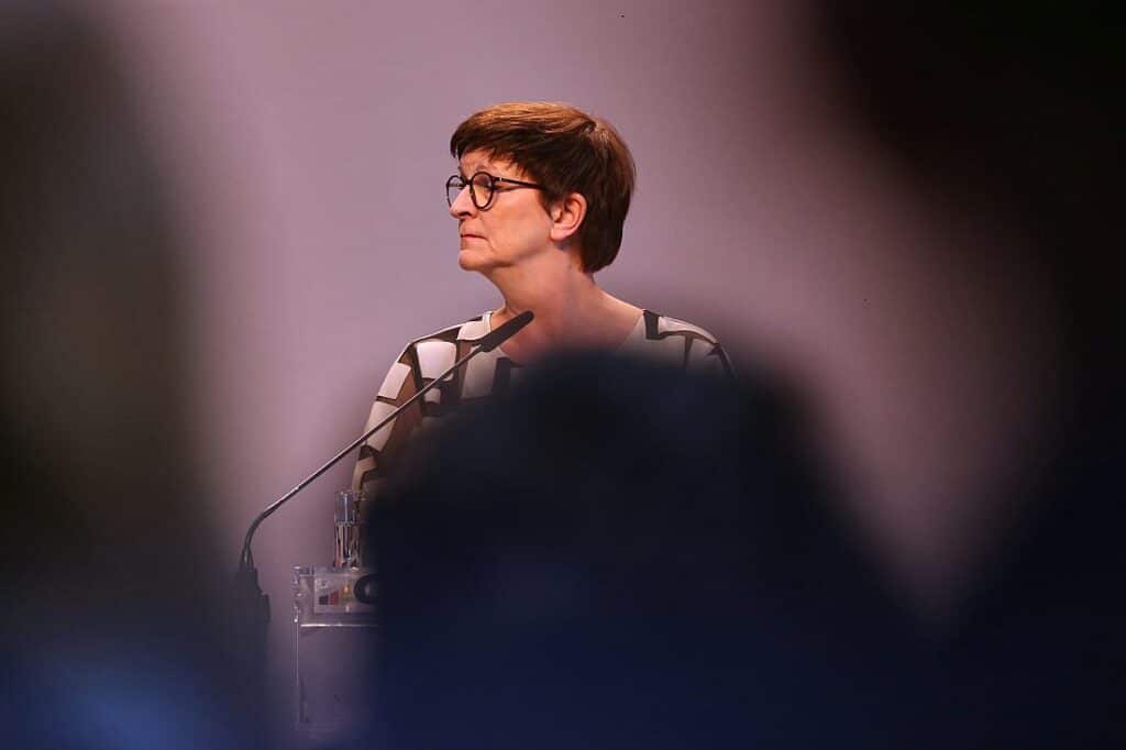 SPD stellt Kabinettsliste vor – Esken außen vor