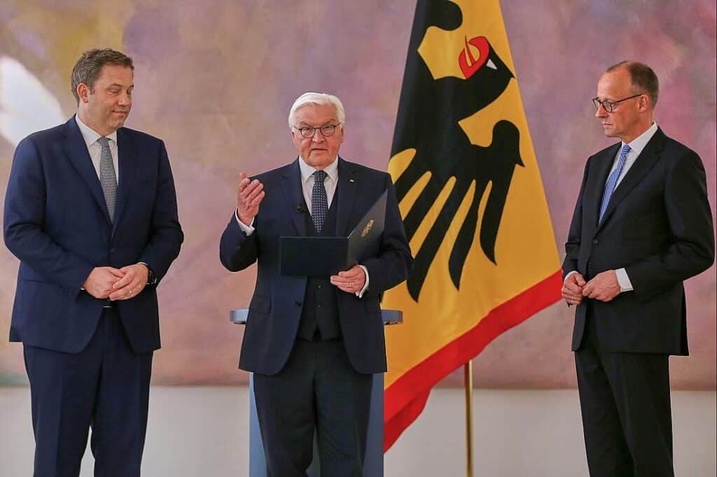 Steinmeier warnt Bundesregierung vor öffentlichem Streit