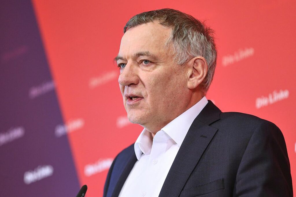 Van Aken kritisiert Sanktionspolitik von Merz