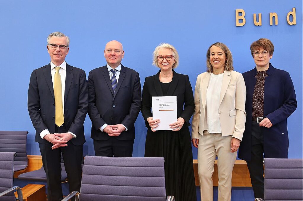 Wirtschaftsweise erwarten Nullwachstum