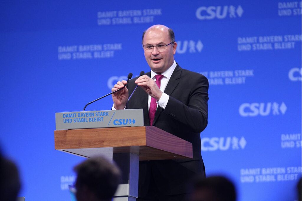 Zölle: Bayerns Finanzminister befürchtet niedrigere Steuereinnahmen