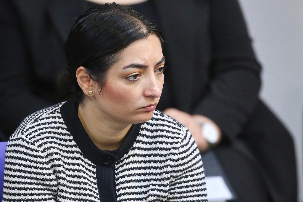 Alabali Radovan hebt prekäre Lage geflüchteter Kinder hervor