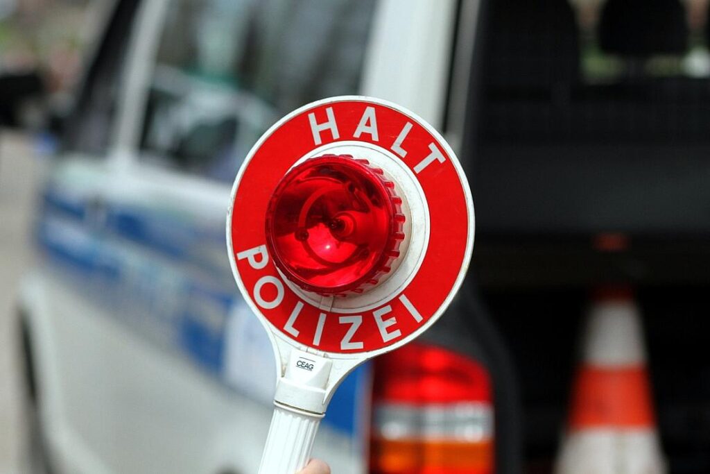 Autofahrer nach Flucht in Schöneberg festgenommen