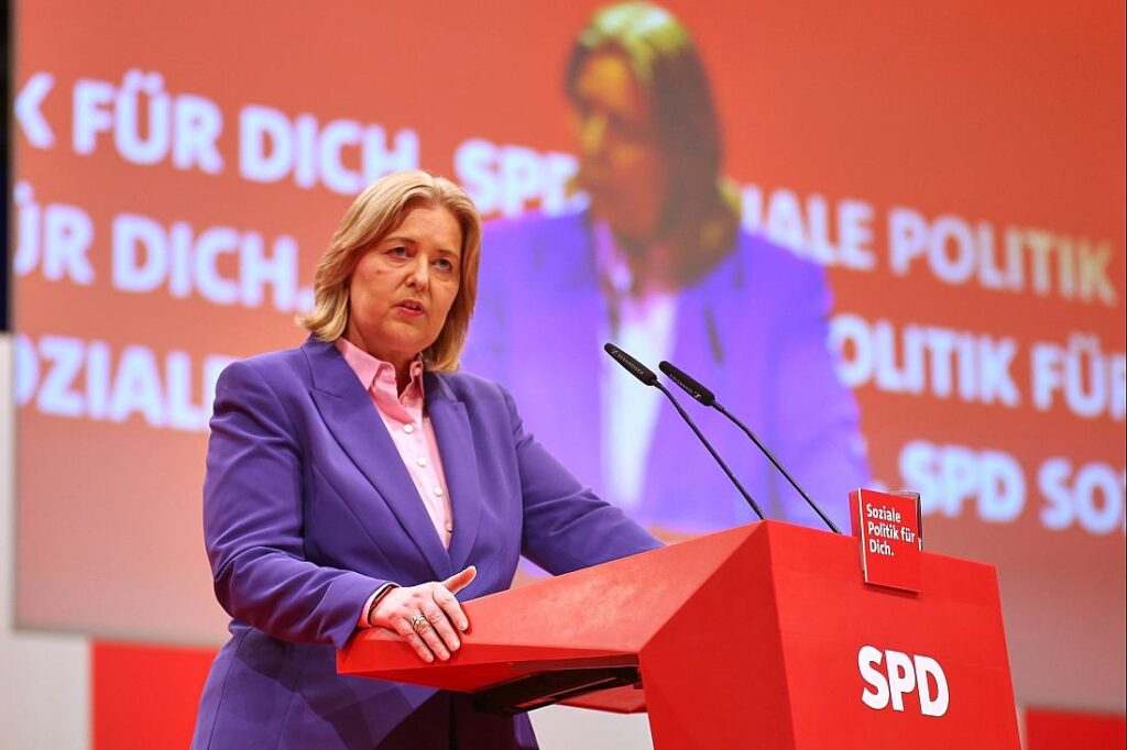 Bas warnt bei SPD-Parteitag vor "Klassenkampf von oben"