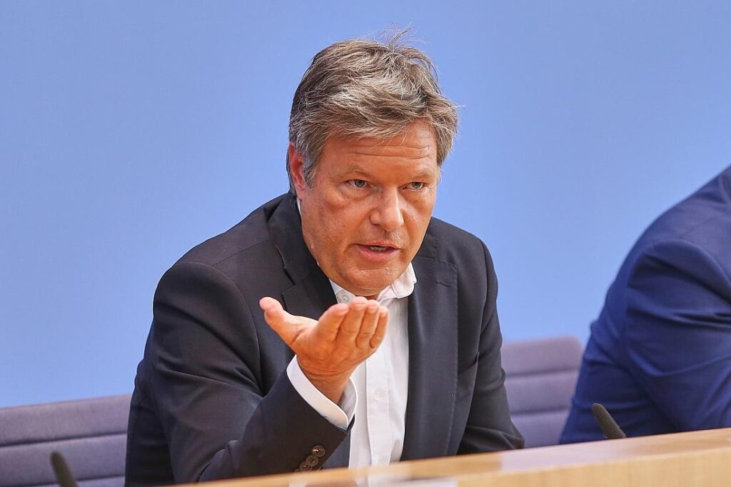 Bericht: Habeck geht als Gastdozent an US-Elite-Universität