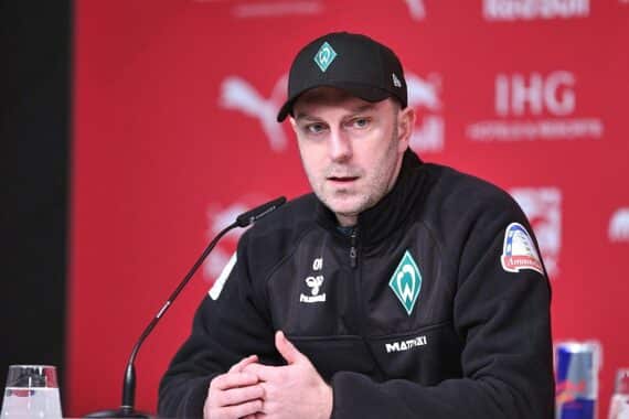 Ole Werner wird neuer Trainer bei RB Leipzig; Verhandlungen mit Werder Bremen abgeschlossen.