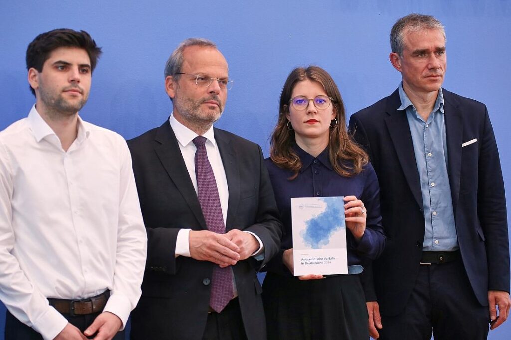 Bericht vorgestellt: Zahl antisemitischer Vorfälle steigt weiter