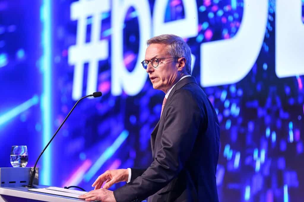 Digitalminister will Deutschland zum "führenden KI-Standort" machen