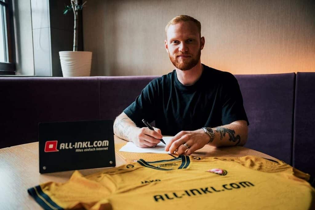 Dynamo Dresden verpflichtet Nils Fröling von Hansa Rostock
