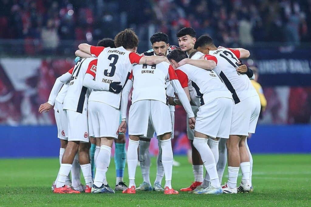 Eintracht Frankfurt vereinbart Testspiel gegen Aston Villa in Louisville