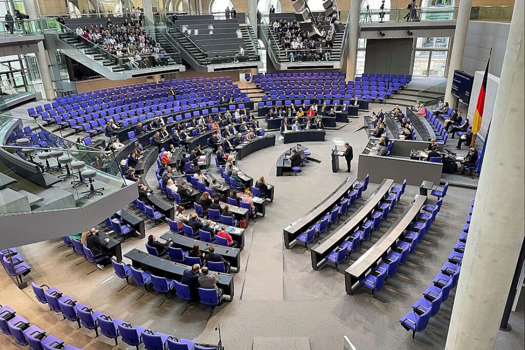 Koalition verteidigt geplante Diätenerhöhung