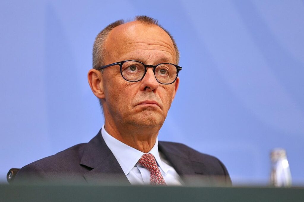 Linke und AfD fordern Merz zu Gespräch mit Putin auf