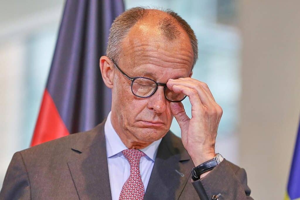 Merz warnt Iran und Israel vor "weiterer Eskalation"