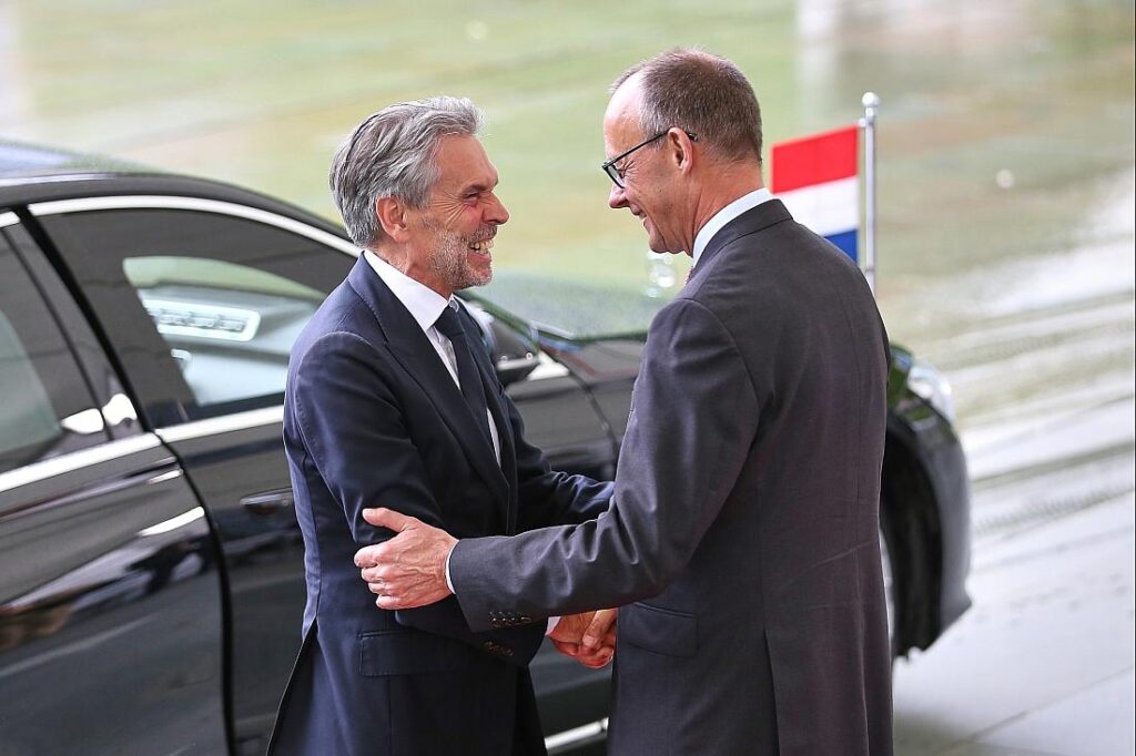 Niederländischer Regierungschef im Kanzleramt empfangen