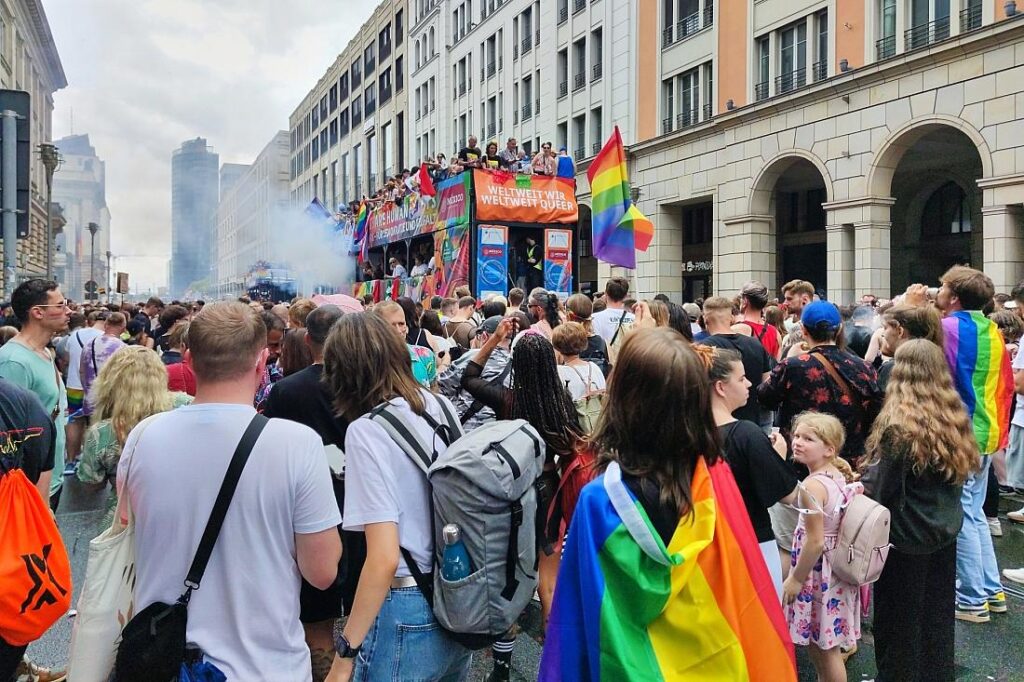 Ramelow wirbt für Teilnahme am Christopher-Street-Day