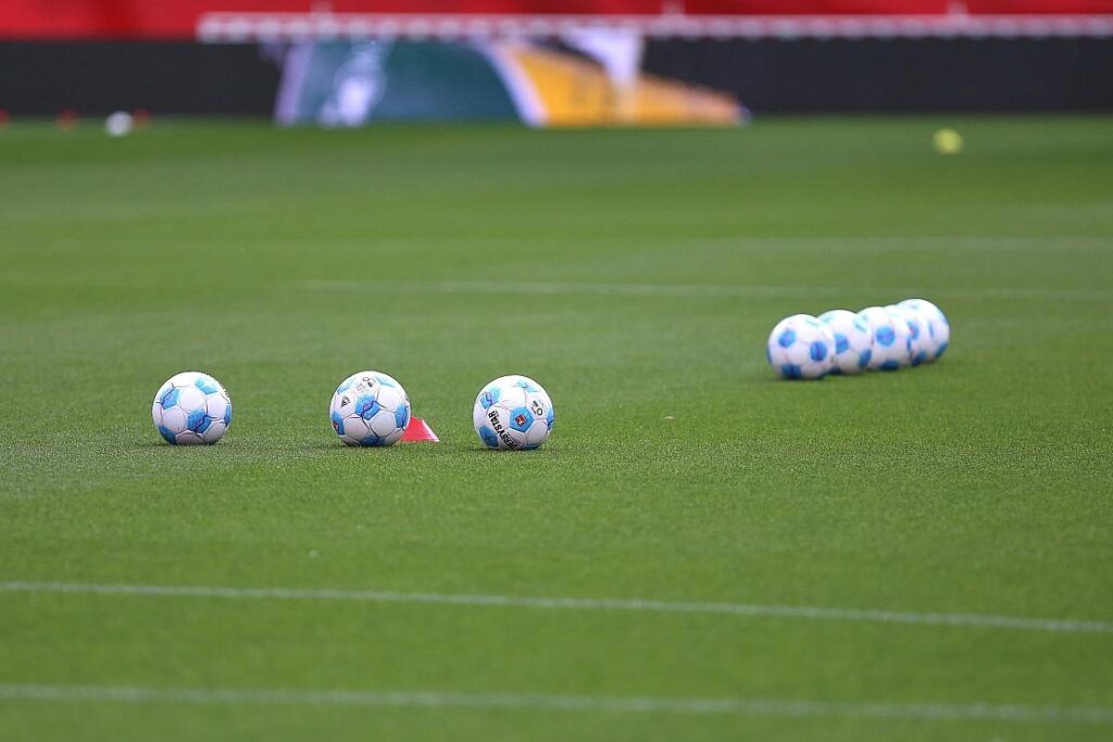 SC Paderborn stellt neuen Chef-Trainer Ralf Kettemann vor