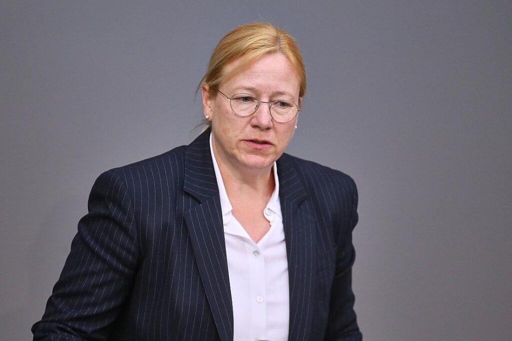 SPD attackiert Merz für soziale Kürzungspläne