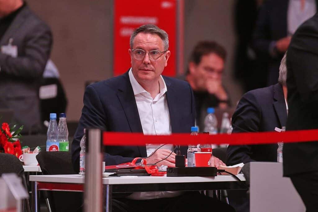 Schweitzer kritisiert CDU für Infragestellen der Stromsteuer-Pläne