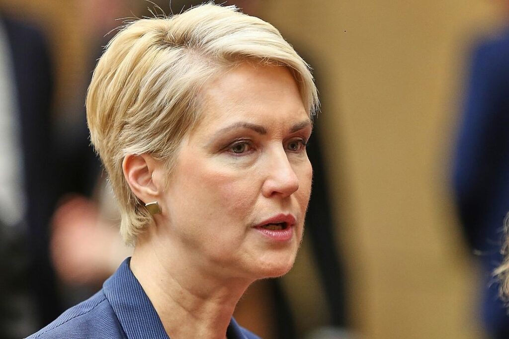 Schwesig fürchtet Überlastung der Kommunen durch Steuerpläne