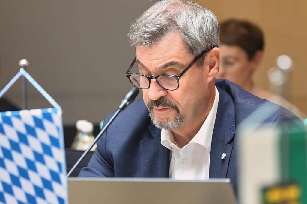 Söder leitet Ministerratssitzung in Brüssel