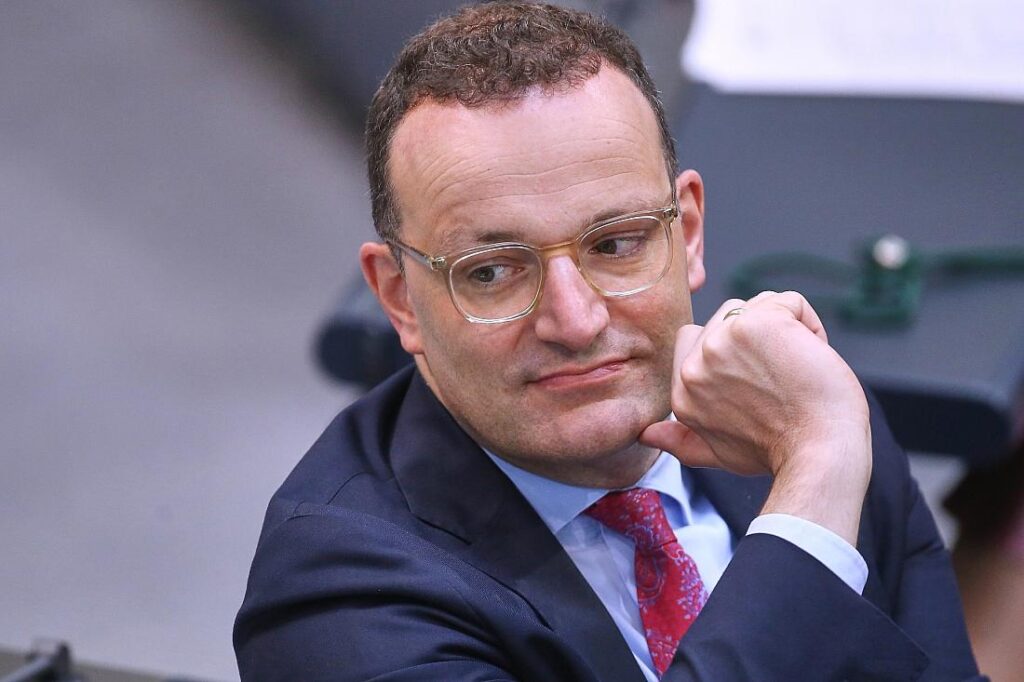 Spahn verlangt "europäischen nuklearen Schutzschirm"