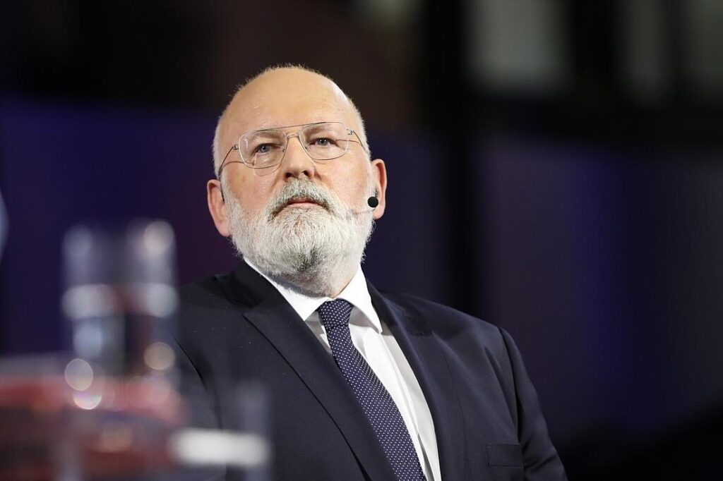 Timmermans fordert Politik der Zuversicht gegen rechte Angstmache